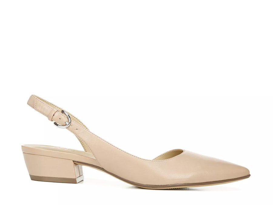 Naturalizer Banks Pump