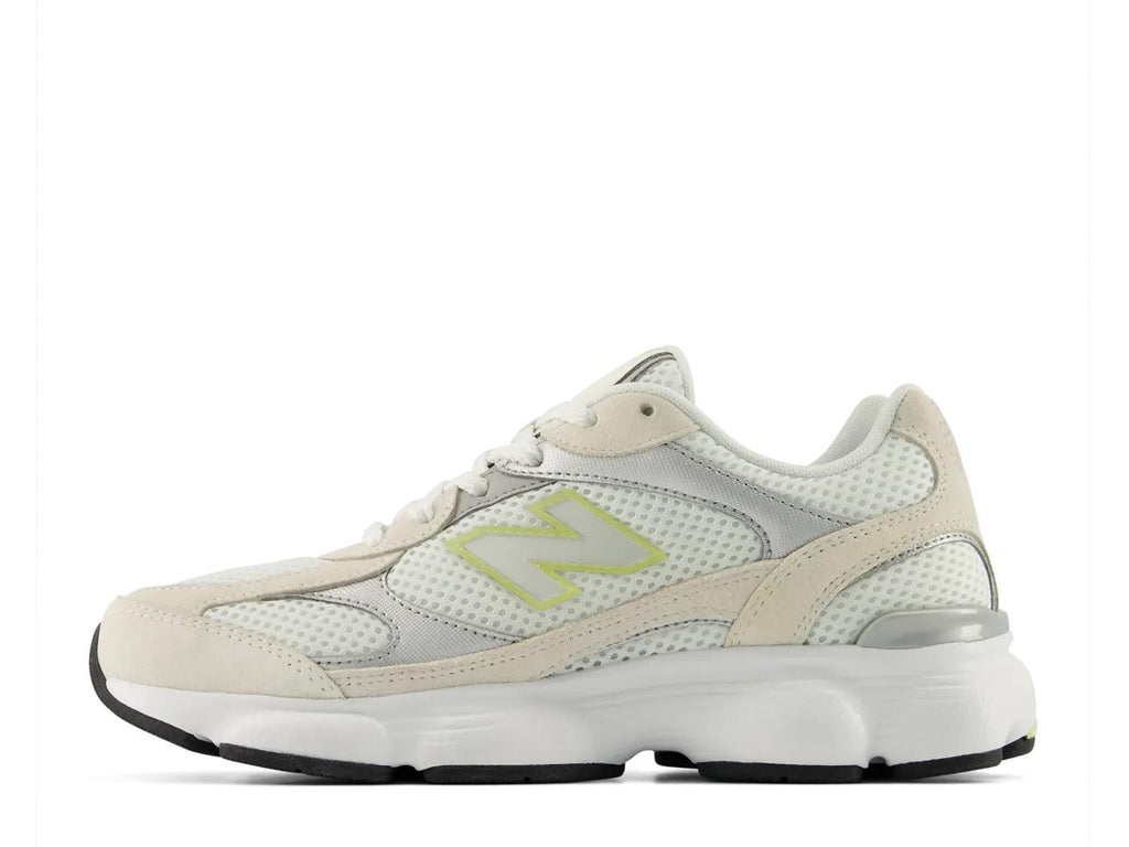 New Balance 603 Sneaker - Women's
