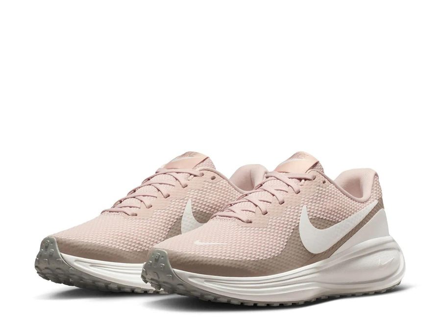 Nike Revolution 8 Running Shoe - Women's