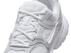 Nike V5 RNR Sneaker - Women's