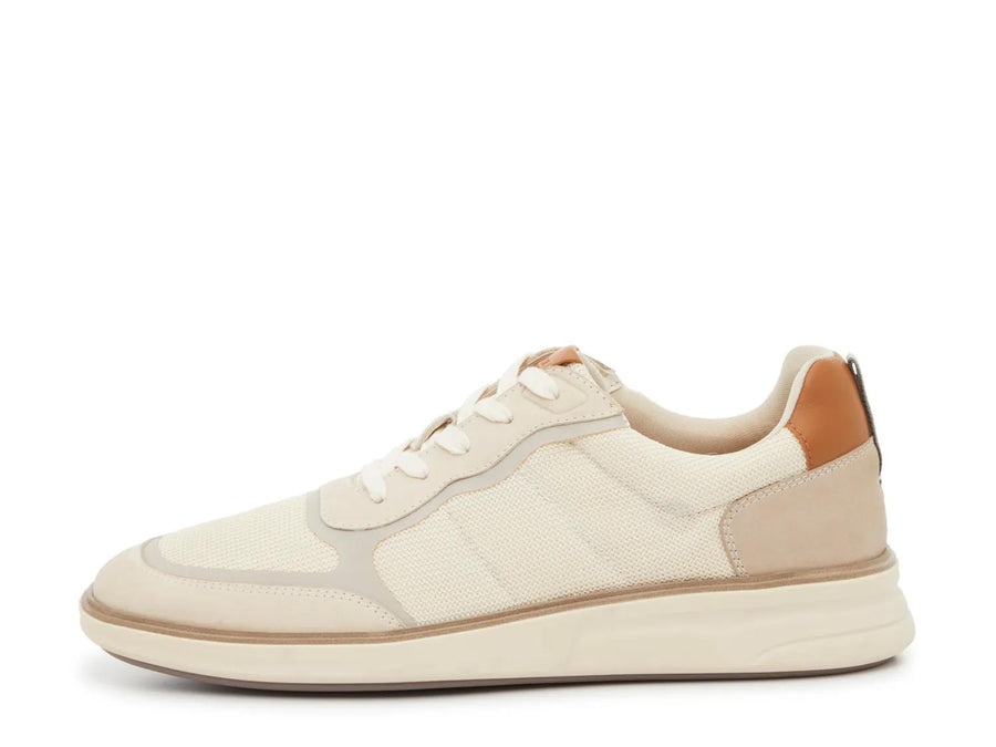 Vince Camuto Haldin Sneaker