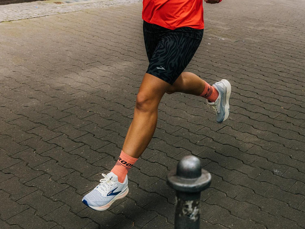 Brooks Adrenaline 24 Running Shoe - Women's