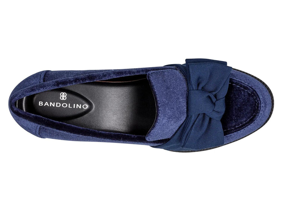 Bandolino Lindio Loafer