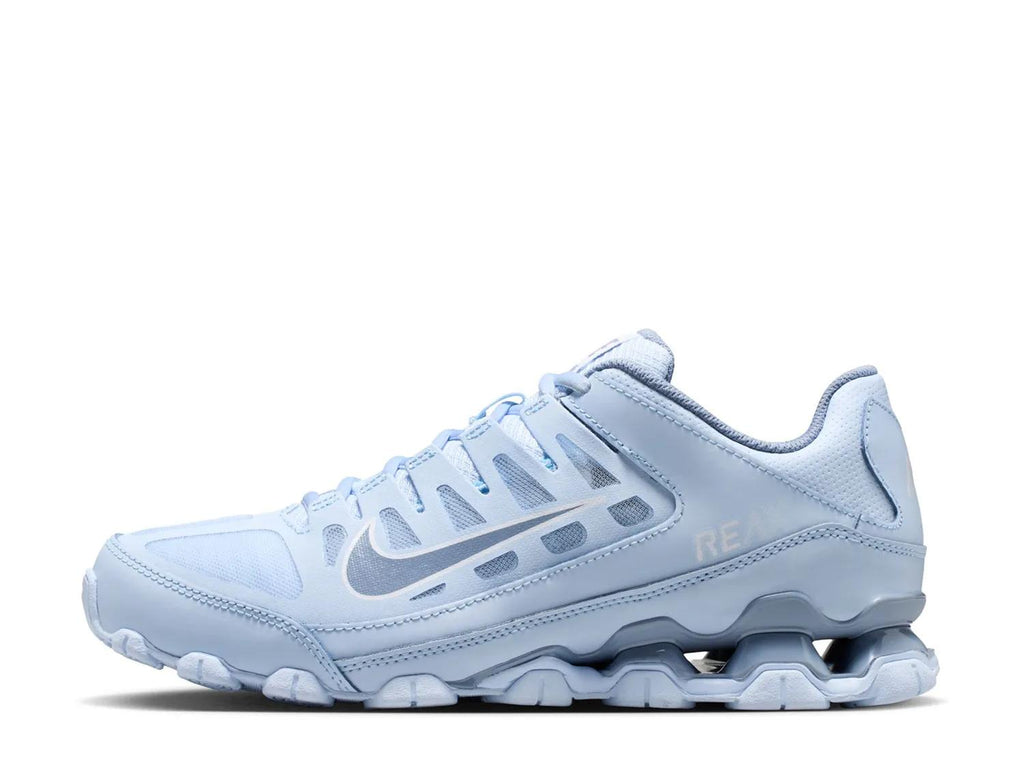 Nike Reax 8 TR Sneaker - Women's