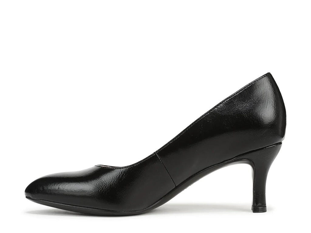 Naturalizer Flora Pump