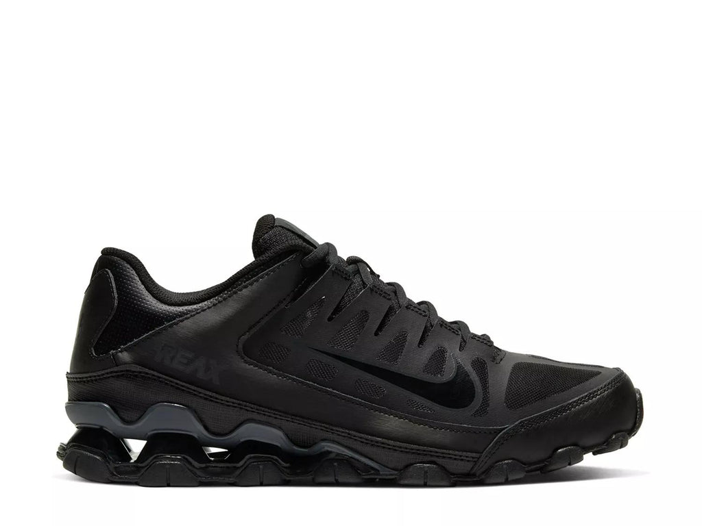Nike Reax 8 TR Sneaker - Men's