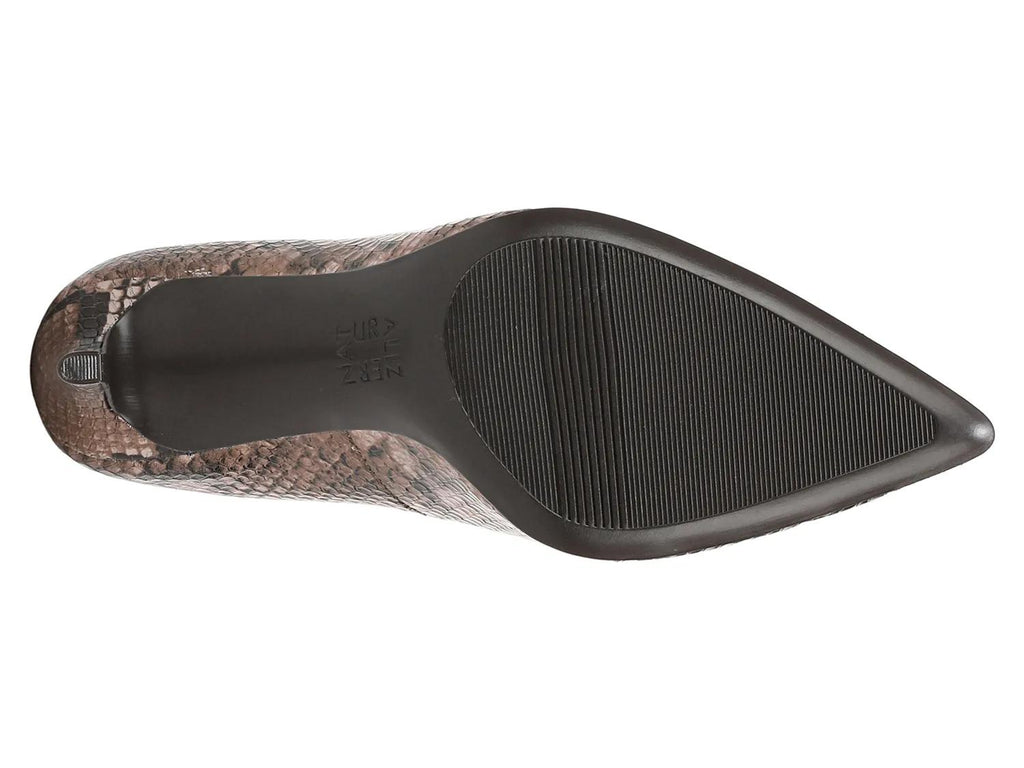 Naturalizer Anna Pump