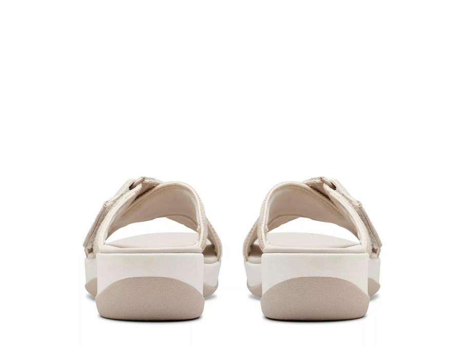 Clarks Cloudsteppers Arla Wave Sandal