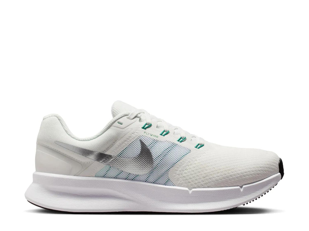Nike Run Swift 3 Running Shoe - Women's