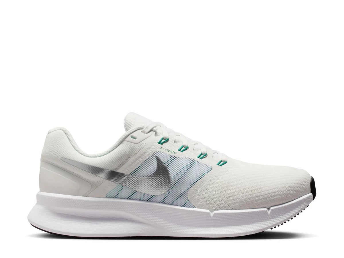 Nike Run Swift 3 Running Shoe - Women's