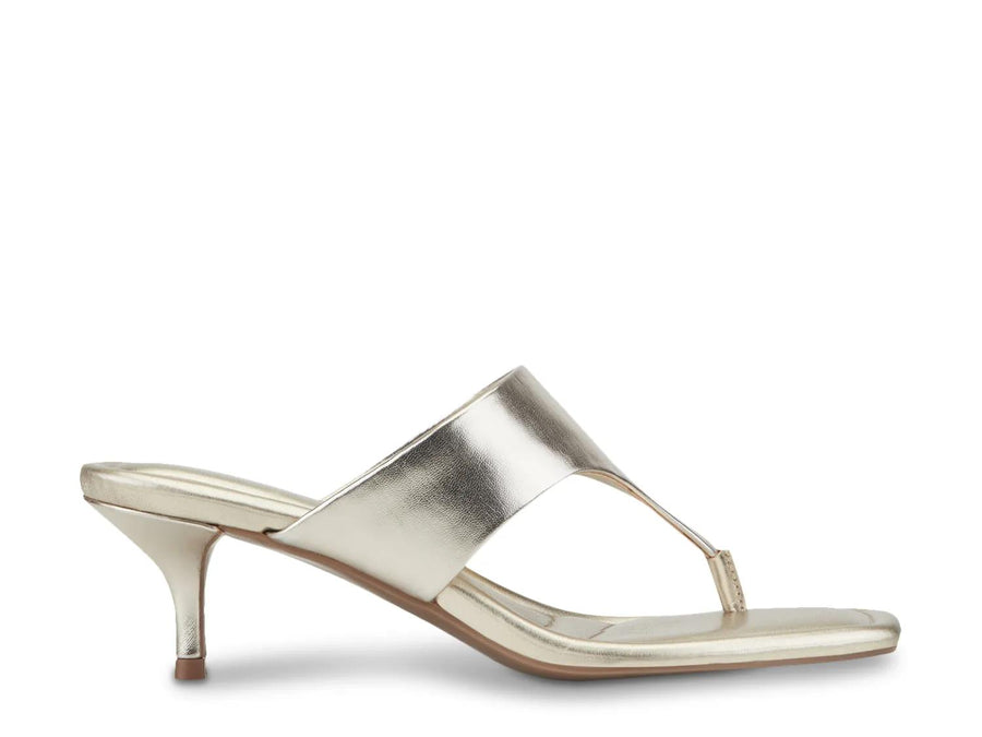 Marc Fisher Yael Sandal