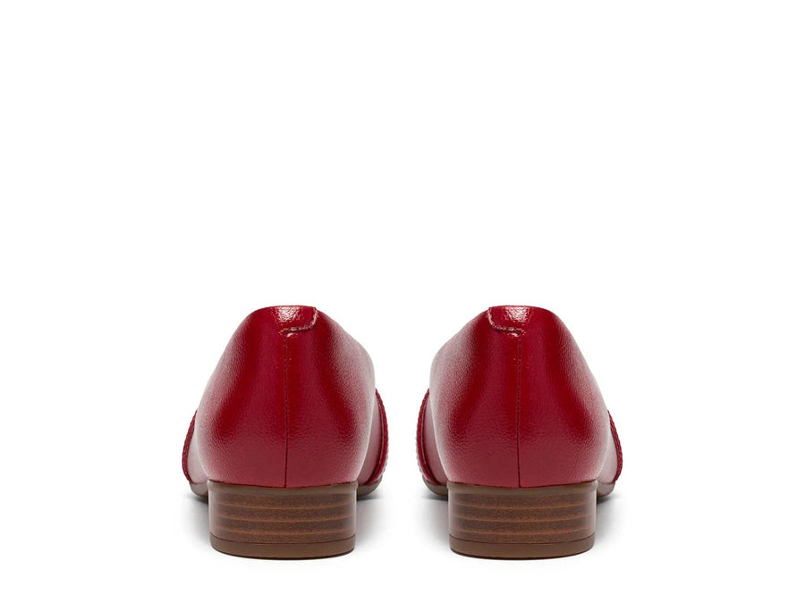 Clarks Juliet Teagan Loafer - Women's