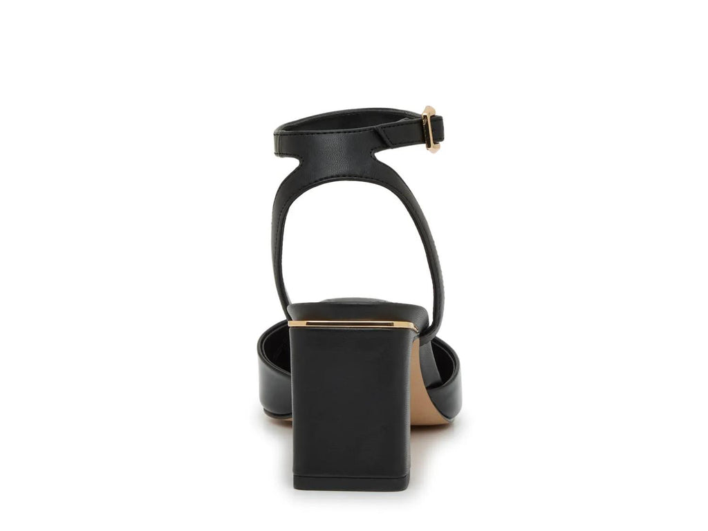 Vince Camuto Hesema Pump