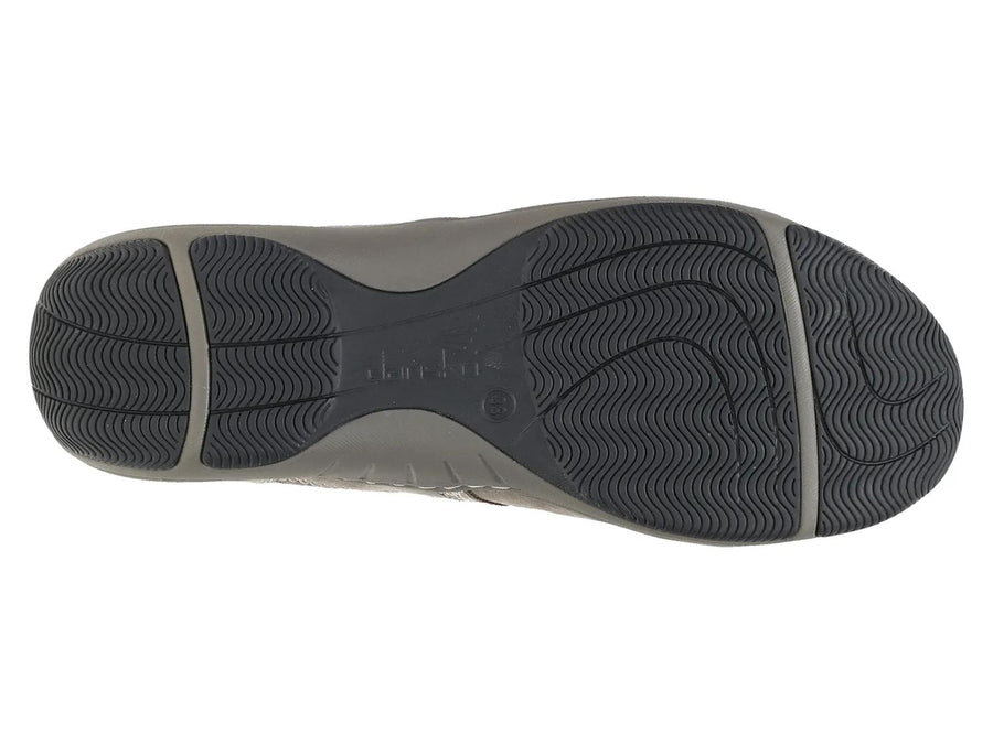 Dansko Harlyn Sneaker