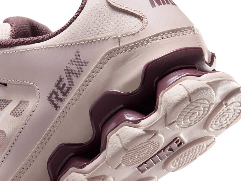 Nike Reax 8 TR Sneaker - Women's