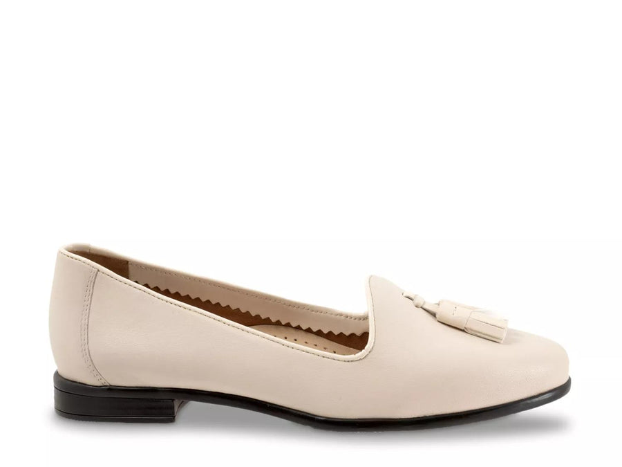 Trotters Liz Loafer