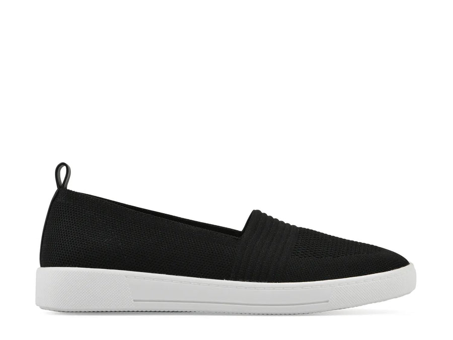 White Mountain Upright Slip-On Sneaker
