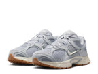 Nike V5 RNR Sneaker - Men's