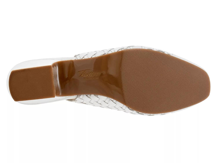 Trotters Dea Pump