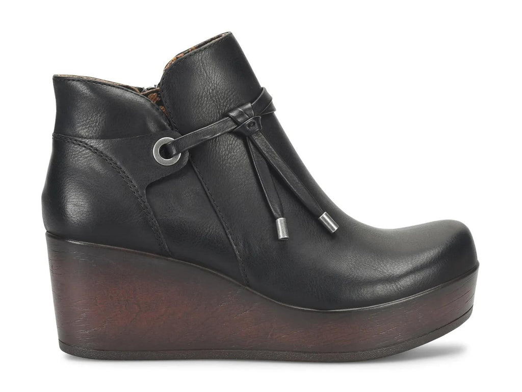 B.O.C. Born Concept Leonna Wedge Bootie