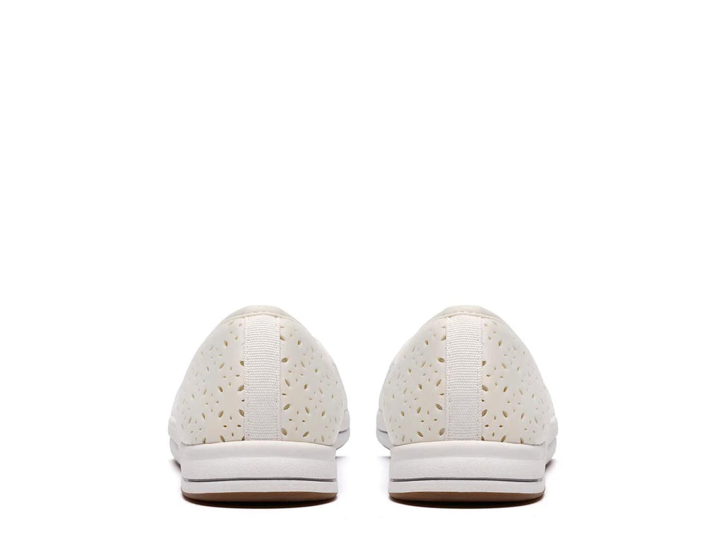 Clarks Breeze Lily Slip-On