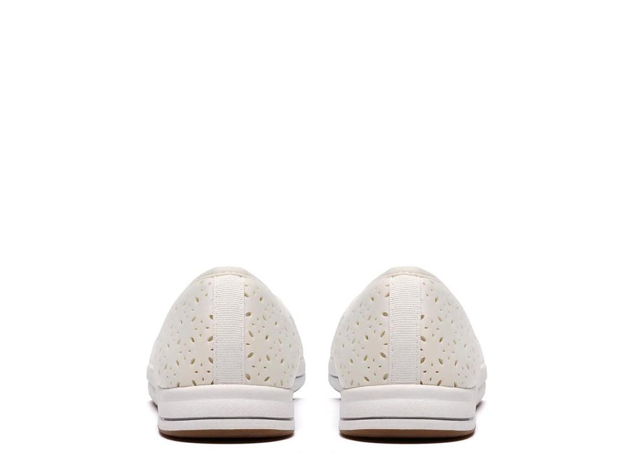 Clarks Breeze Lily Slip-On