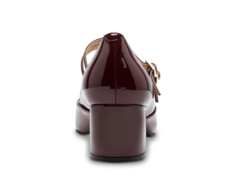 Bandolino Smith Mary Jane Pump