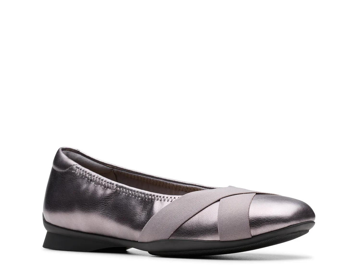 Clarks Jazmynn Gem Slip-On