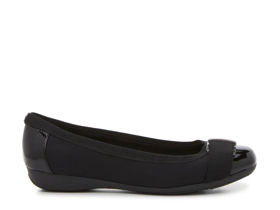 Anne Klein Ultimate Flat