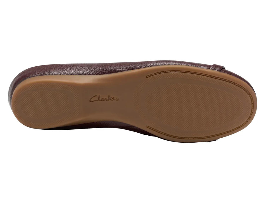 Clarks Cathrynn Luna Flat - Women's