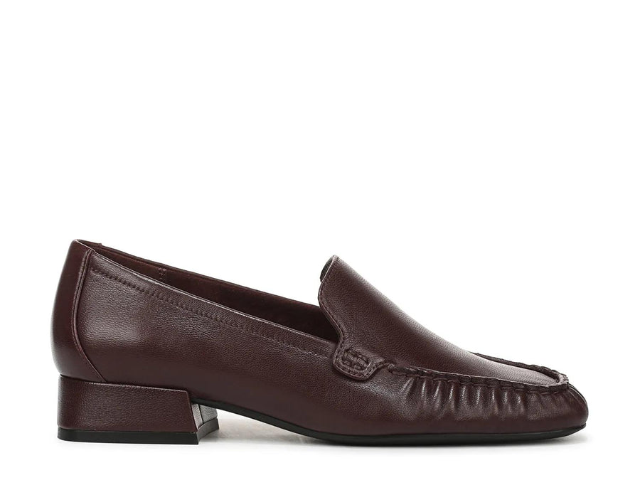 Vionic Pilar Loafer