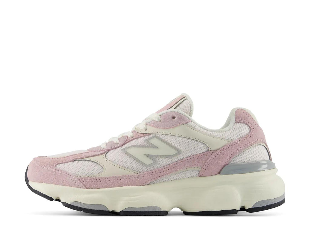 New Balance 603 Sneaker - Women's