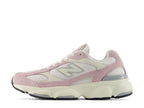 New Balance 603 Sneaker - Women's