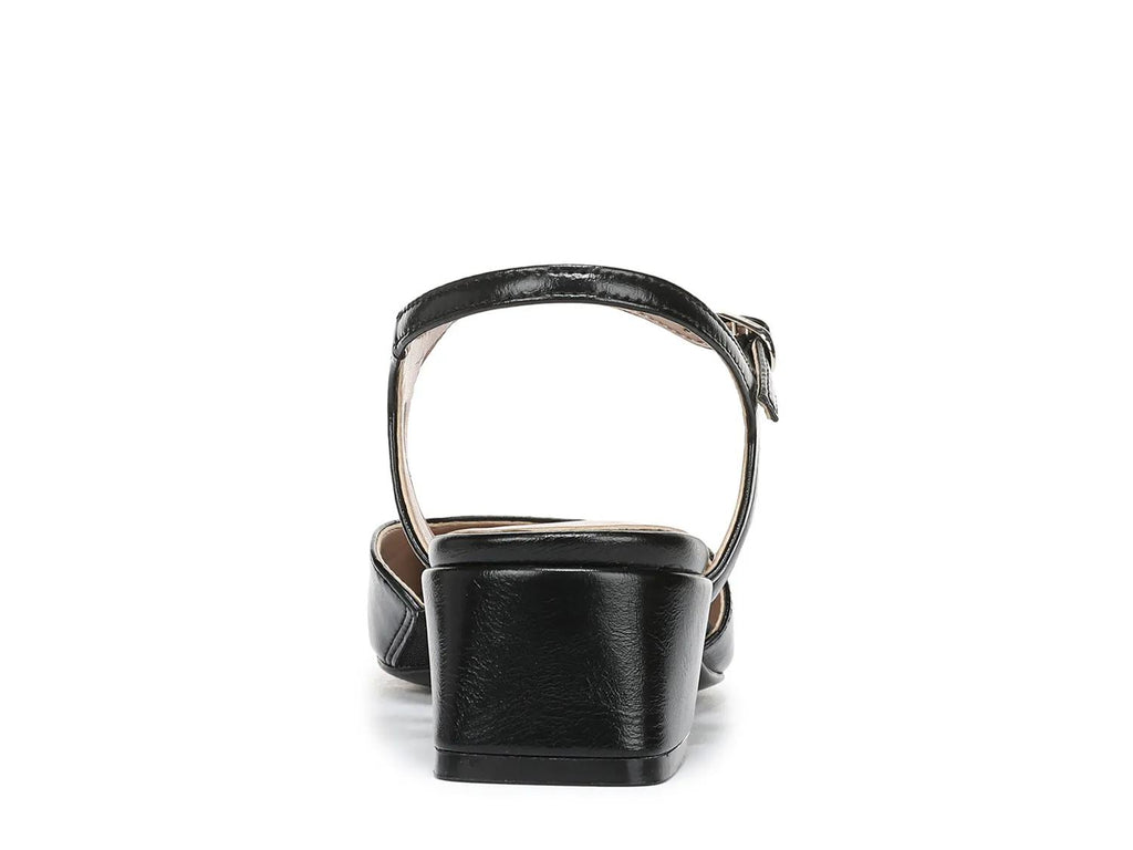 Naturalizer Hattie Pump