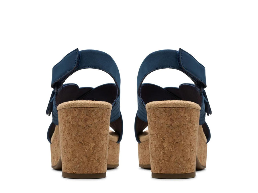 Clarks Nerisa West Wedge Sandal