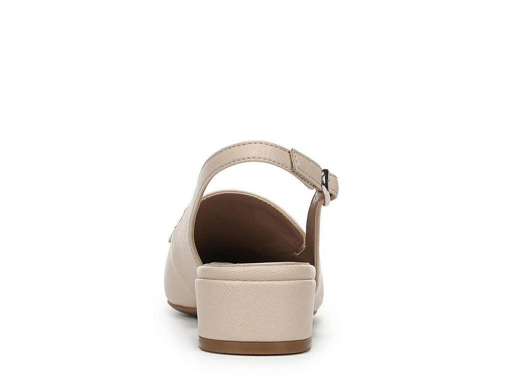 Naturalizer Sloane Pump