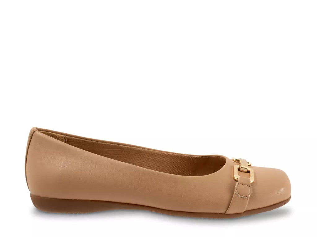 Trotters Sadie Flat