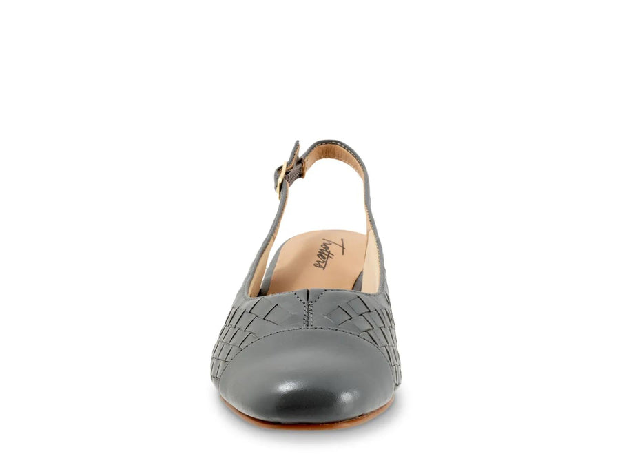 Trotters Dea Pump