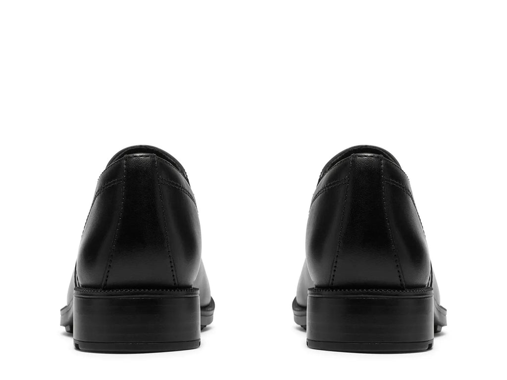Clarks Adalynn Bay Slip-On