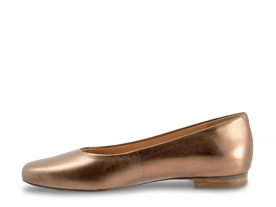 Trotters Honor Flat