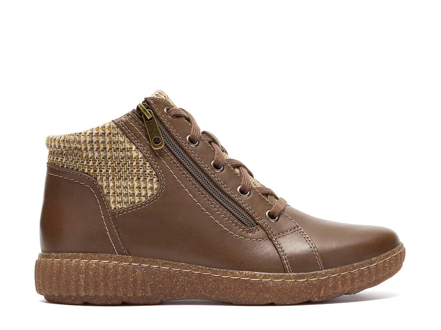 Clarks Caroline Fiana Bootie - Women's