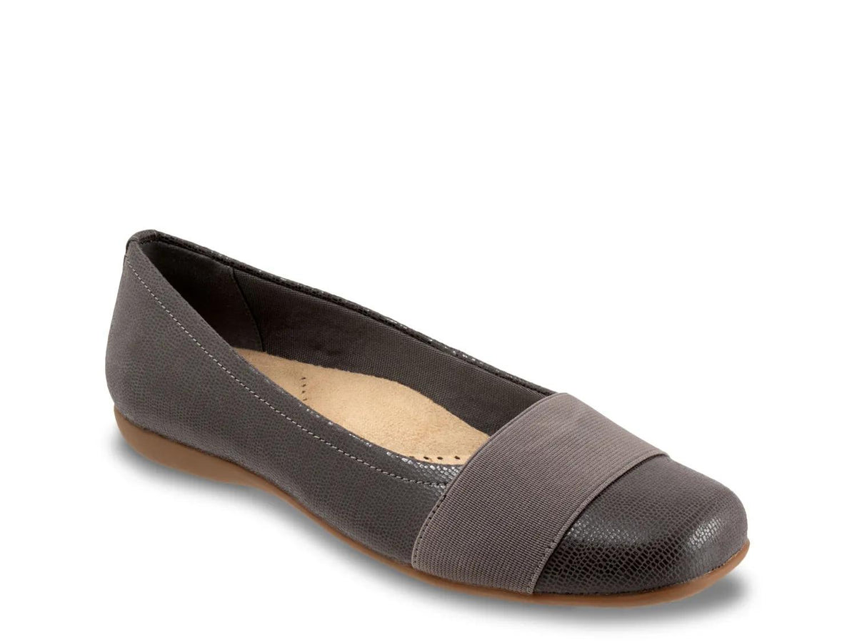 Trotters Samantha Ballet Flat