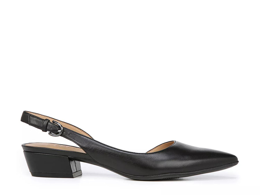 Naturalizer Banks Pump