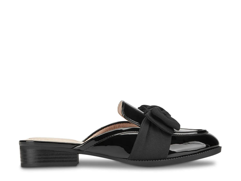 Bandolino Leilani Mule