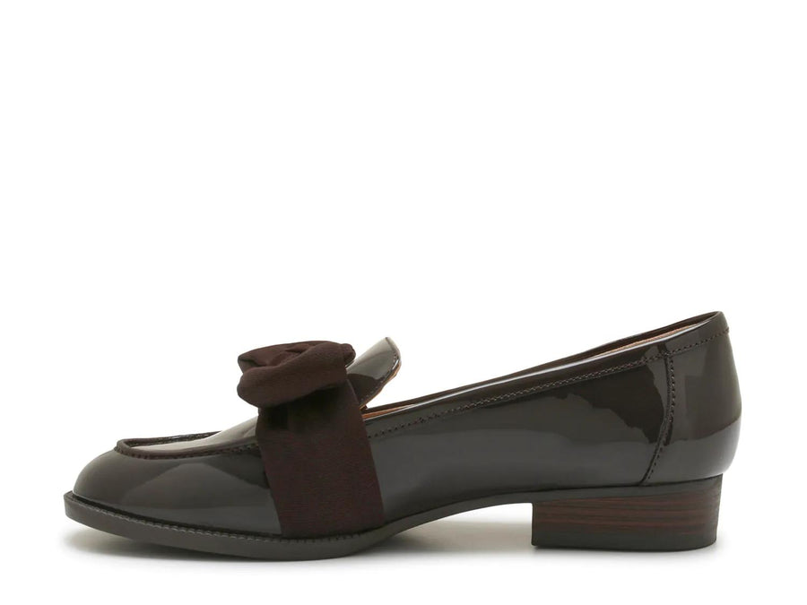 Bandolino Lindio Loafer