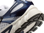 Nike V5 RNR Sneaker - Men's