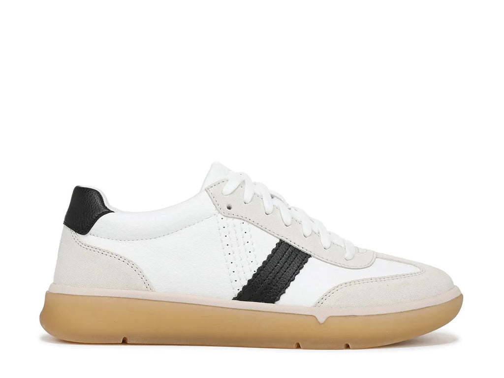 Vionic City Walk Sneaker