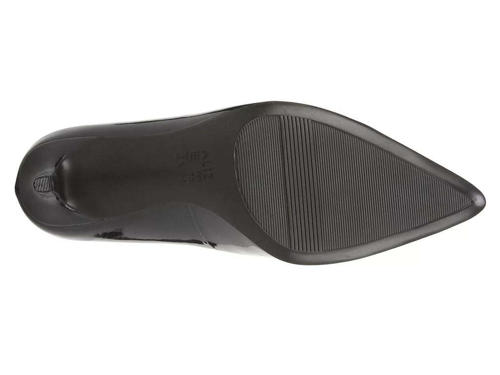 Naturalizer Everly Pump