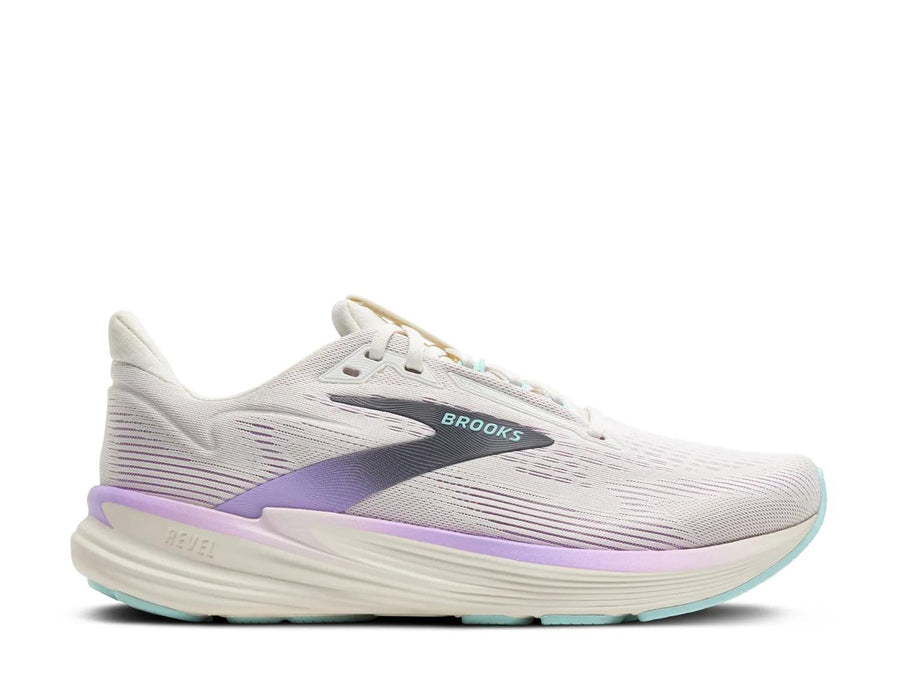 Brooks Revel 8 Running Shoe - Women's