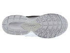 Nike V5 RNR Sneaker - Women's